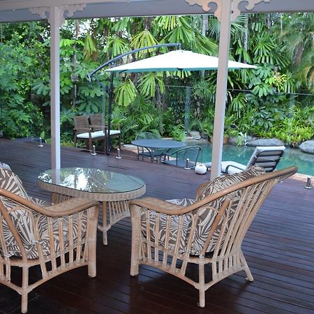 South Pacific Bed & Breakfast Клифтън Бийч Екстериор снимка