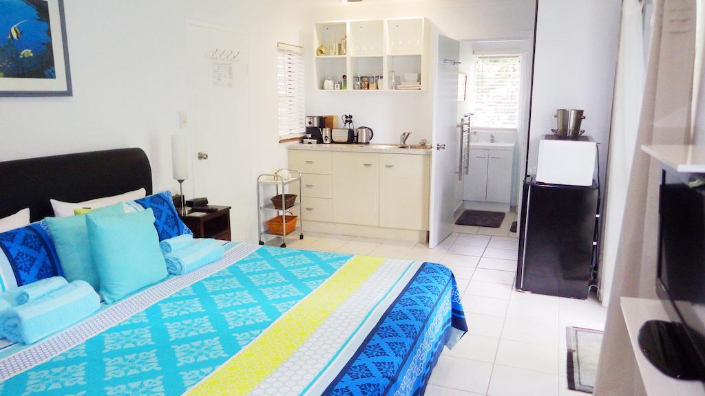 South Pacific Bed & Breakfast Клифтън Бийч Стая снимка