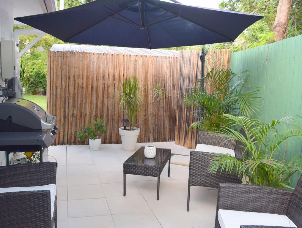 South Pacific Bed & Breakfast Клифтън Бийч Екстериор снимка