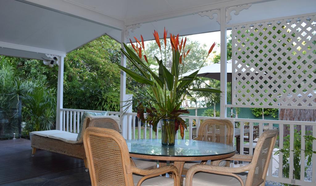 South Pacific Bed & Breakfast Клифтън Бийч Екстериор снимка